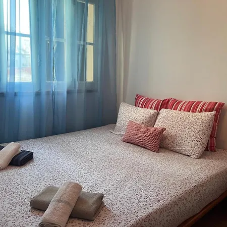 Caparica Surf ゲストハウス *