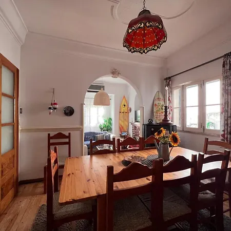 ゲストハウス Caparica Surf