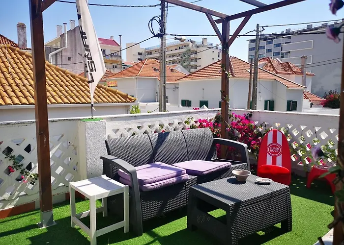 بيت ضيافة Caparica Surf كوستا دا كاباريكا
