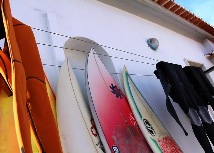 Πανσιόν Caparica Surf