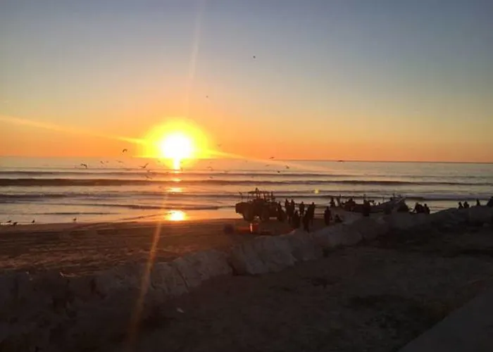 Πανσιόν Caparica Surf *
